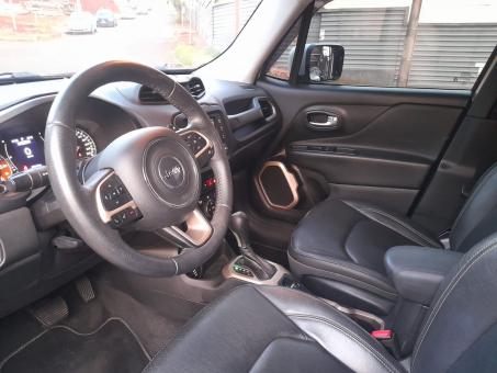 JEEP RENEGADE LONG AT 